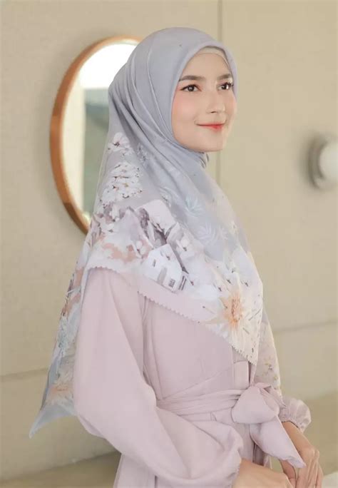 Jual Hijab Wanita Cantik Hijabwanitacantik Segi Empat Edelweiss