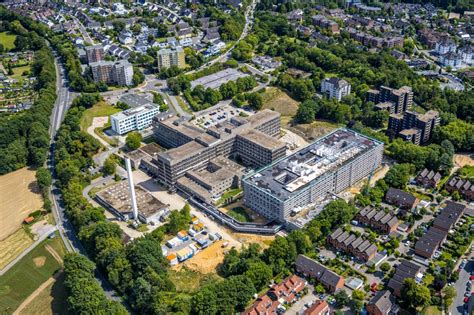 Luftbild Velbert Baustelle für einen Erweiterungs Neubau auf dem