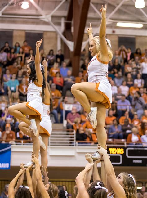 University of Texas Longhorns volleyball match against the Fairfield ...