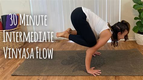 30 Minute Intermediate Vinyasa Flow Youtube