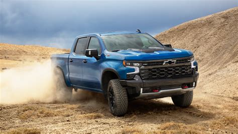 2022 Chevrolet Silverado Zr2 Pickup Muscles Into Raptor Territory