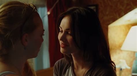 megan fox jennifers body kiss