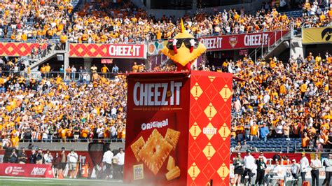 Cheez-It Mascot goes viral after Tennessee Vols' win against Iowa in ...