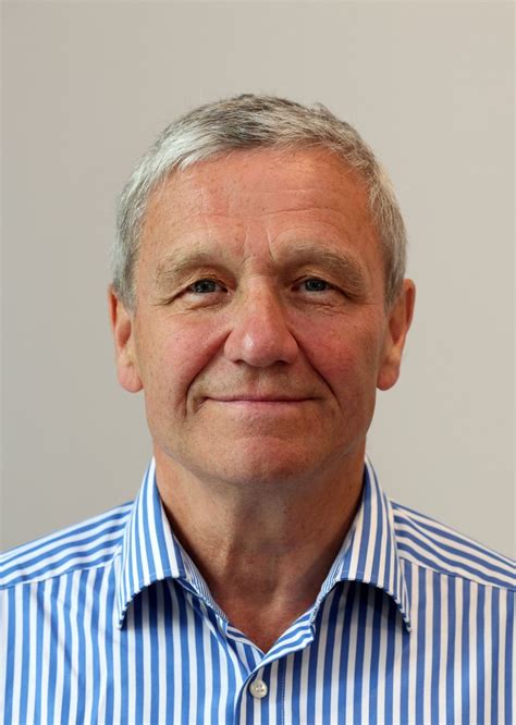 New Chief Medical Officer Mr Geoff Graham Ramsay Health Care Uk