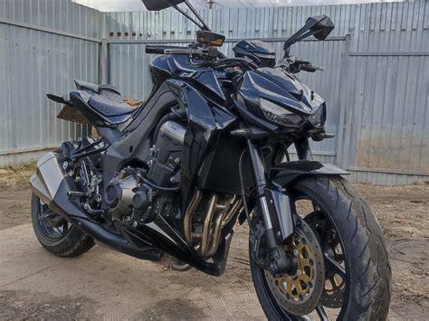 Купить б у Kawasaki Z 1000 инжектор 6 передач в Иванове чёрный naked