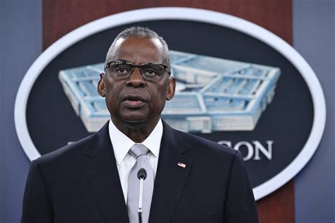 Defense Secretary Lloyd Austin Apologizes For Secrecy About His Cancer The Washington Post