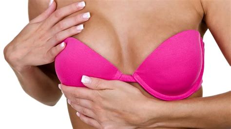 Dr Miriam Stoppard Implants After Breast Cancer Risks Sparking Fresh Disease Miriam Stoppard