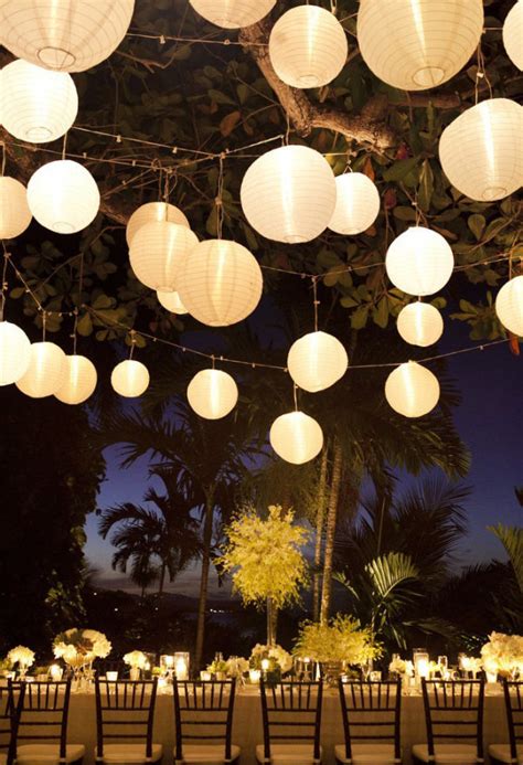 20 Beautiful Wedding Lanterns With Hanging On Lights | HomeMydesign