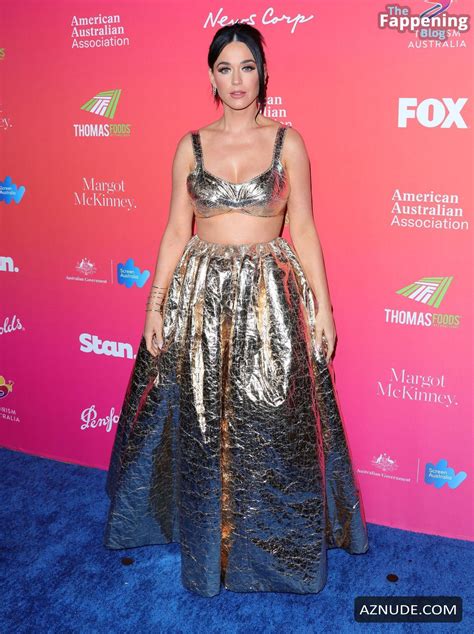 Katy Perry Sexy Seen With Miranda Kerr Flaunts Her Hot Tits At The GDay