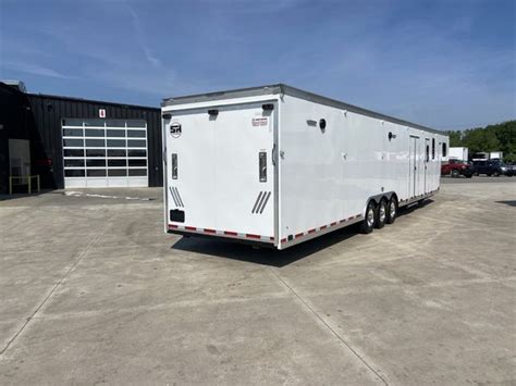 United 8 5x48 USH Gooseneck Car Racing Trailer For Sale In EDGERTON OH