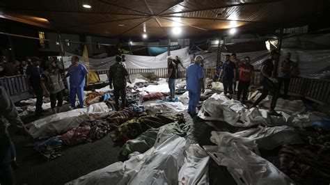 Al Menos 500 Muertos En Un Bombardeo A Un Hospital En Gaza