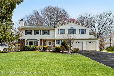 Manalapan, NJ Real Estate - Manalapan Homes for Sale | realtor.com®