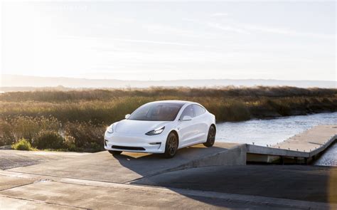 Tesla Model 3 Performance Specs / Model 3 Tesla : 2021 tesla model 3 ...