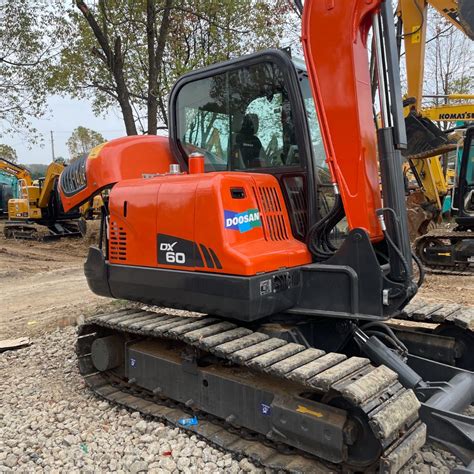 Used Mini Excavator Doosan Dx60 Excavators Made In Korea Doosan Small