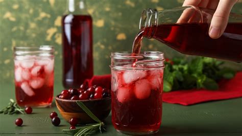 The Sweet Difference Between Cranberry Juice And Cranberry Cocktail