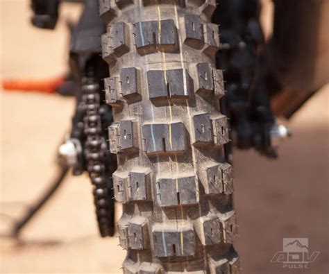 Motoz Tractionator Rallz Dual Sport Tire Review Echipamentul