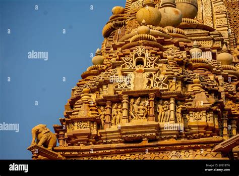 Khajuraho Temple Sculptures Hi Res Stock Photography And Images Alamy