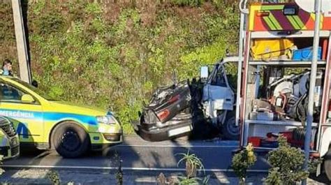 Colisão frontal faz dois mortos e um ferido grave em Gondomar