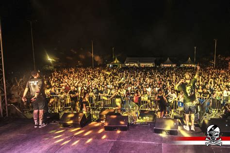 Bukaneros Rayo Vallecano Fiestas De La Karmela