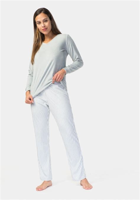 Pijama Dos Piezas De Terciopelo De Mujer TEX Ofertas Carrefour Online