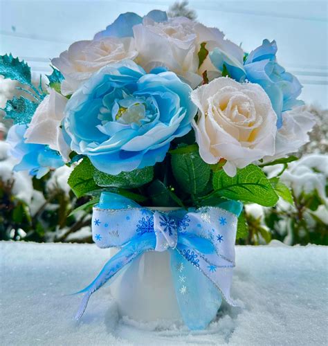 Winter Wonderland Rose Bouquet - Etsy