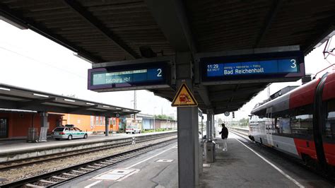 Freilassing Salzburg Dreigleisiger Ausbau Von Bahnstrecke Verz Gert