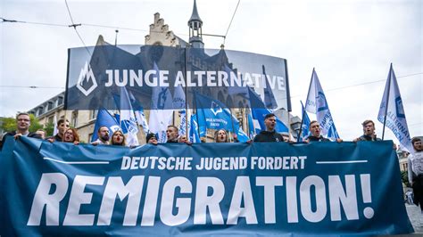 Verfassungsschutz Darf Afd Nachwuchs Als Gesichert Extremistisch