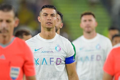 L Norme Tacle De Cristiano Ronaldo Contre La Ligue Foot