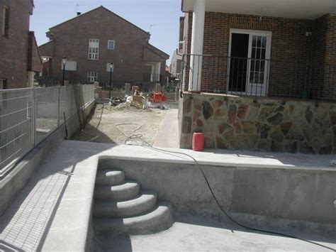 Piscina De Hormig N Gunitado En Vivienda