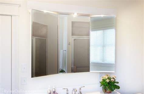 Tri View Bathroom Mirror Rispa