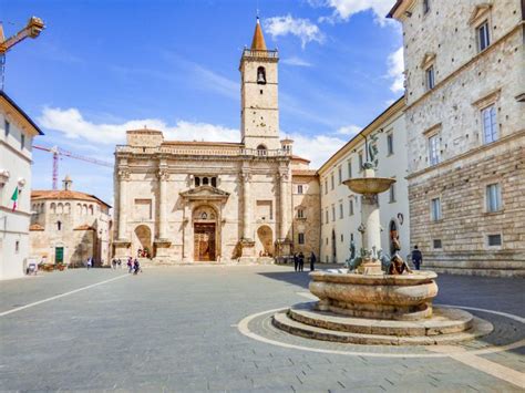 Ascoli Piceno cosa vedere nella città bianca itinerario in un giorno