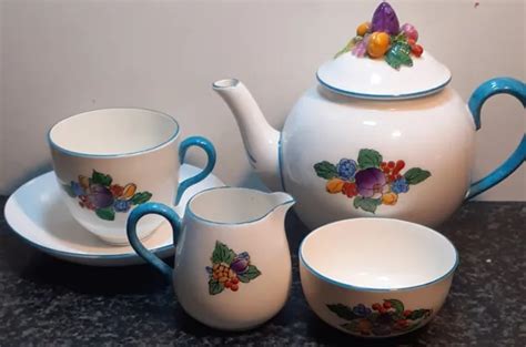 VINTAGE ART DECO Crown Staffordshire Floral China Tea For One Set 6