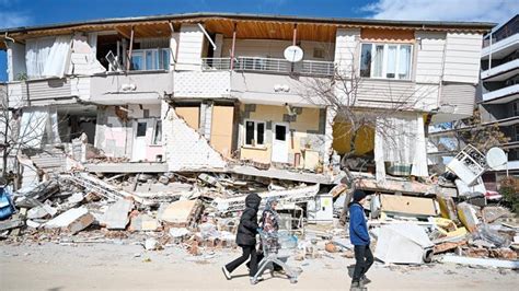 Bakan Kurum Deprem B Lgesinin Y Zde Ine Su Ula T Haberler