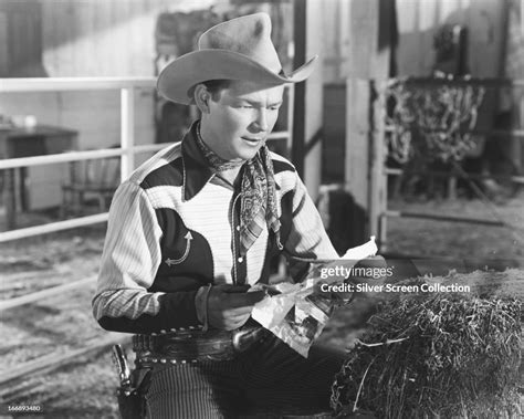 American Singer And Cowboy Actor Roy Rogers Circa 1945 News Photo