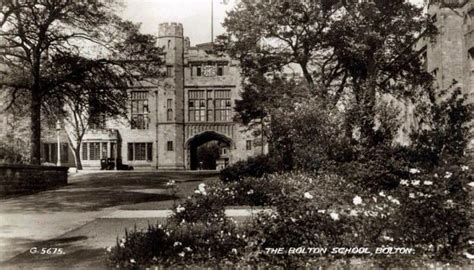 Bolton School | Bolton, Lancashire, Running away