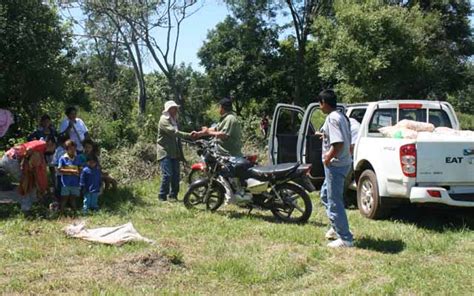 La Eby Llev Atenci N A Familias Afectadas Por Crecida Del R O Paran