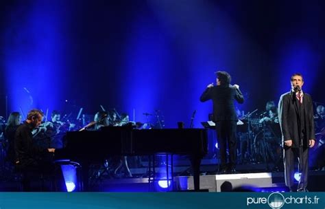 Julien Clerc en concert au Palais des Congrès Paris photos