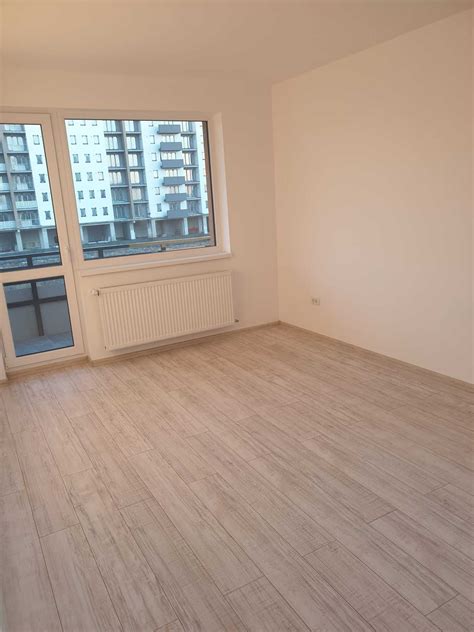 Apartament Nou Camere Decomandat Zona Tractorul Rulmentul Brasov