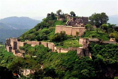 Kangra Fort Photos Of Kangra Pictures Of Famous Places Attractions