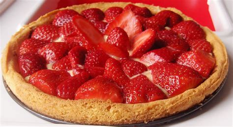 Tarte De Sable Breton Aux Fraises Et A La Creme De Citron Les Recette