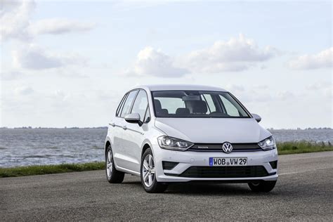 Volkswagen Reveals Golf Sportsvan TSI BlueMotion With 1 Liter Engine