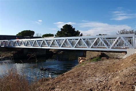 Passerelle Pi Tonne Aluminium Commune De Meze Pech Alu