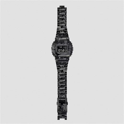 Casio G SHOCK GMW B5000TCC 1 Bawakan Rekaan Papan Litar Binaan