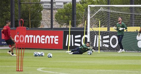 Cristiano Ronaldo Na Confer Ncia De Imprensa De Antecipa O Aos Jogos