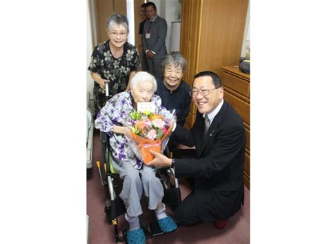 きょうは敬老の日 諫早市長が市内最高齢108歳の女性を祝福💐（長崎新聞）