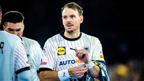 Kai Häfner DHB Spieler im Babyglück Geburt von Sohn Matti während EM