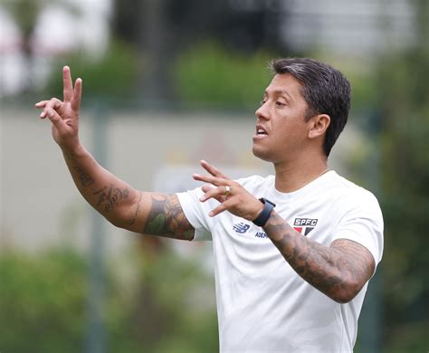 São Paulo tem desfalque importante e novidade para a partida contra o