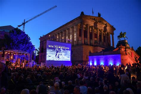 Berlin UFA Filmnächte auf der Museumsinsel