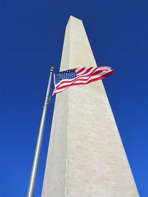 Low Angle View Of Washington Monument Stock Image Image Of Blue