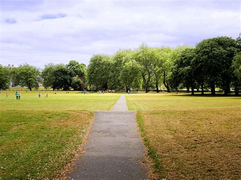 Waterford The Peoples Park © David Dixon Geograph Ireland